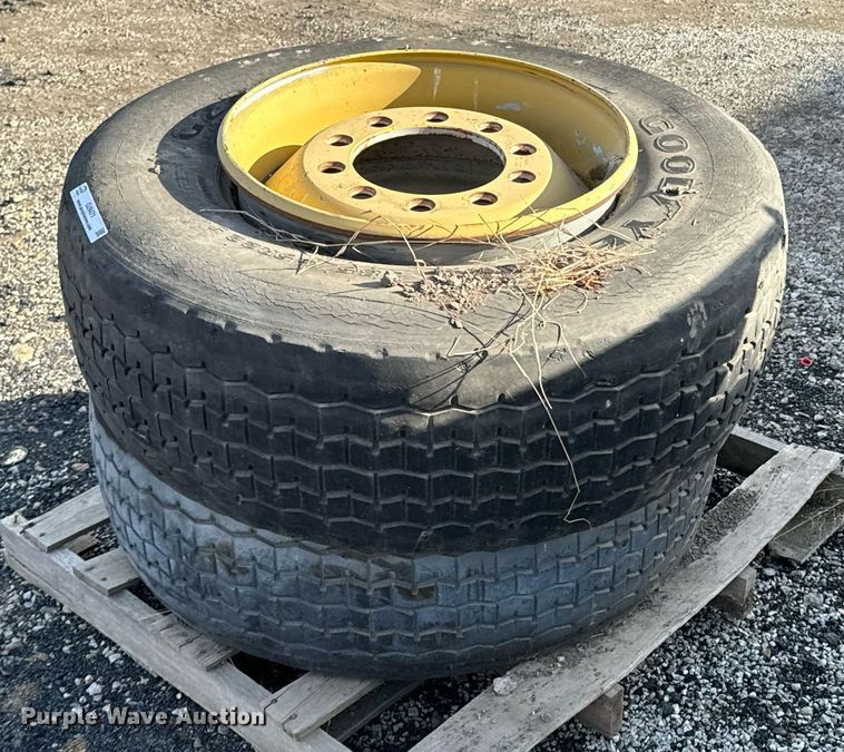 image for item OJ9471 (2) Truck tires