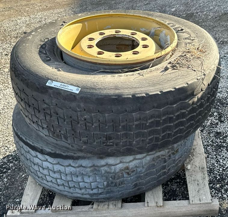 image for item OJ9471 (2) Truck tires