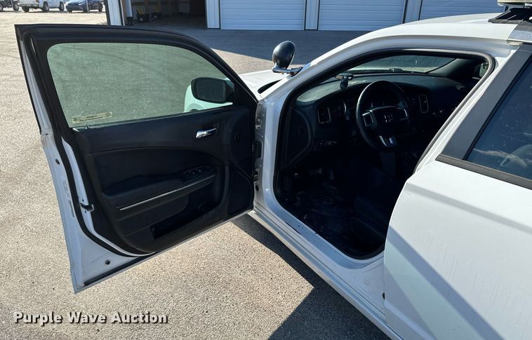 image for item OJ9486 2013 Dodge  Charger Police 