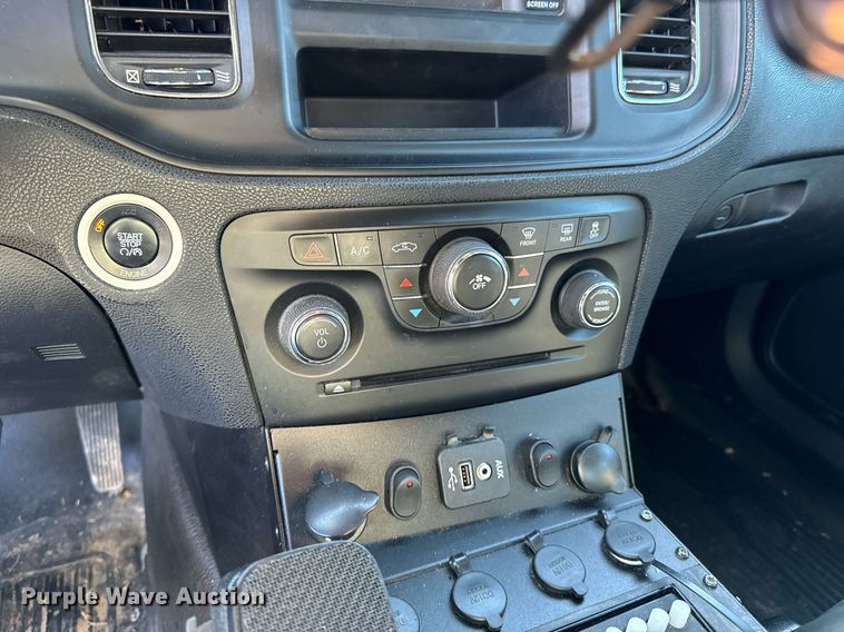 image for item OJ9486 2013 Dodge  Charger Police 