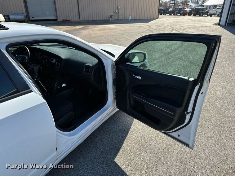 image for item OJ9486 2013 Dodge  Charger Police 