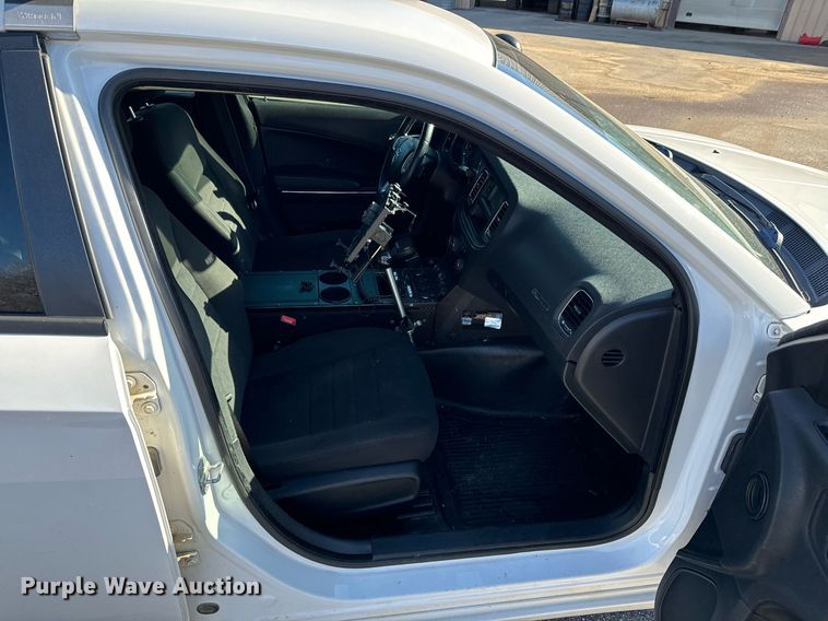 image for item OJ9486 2013 Dodge  Charger Police 