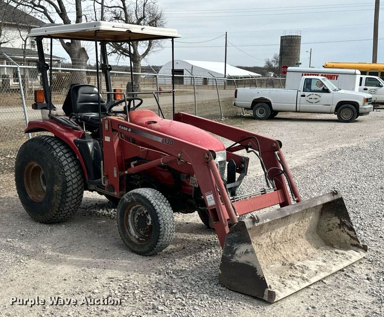 image for item OJ9490 Case IH DX33 tractor