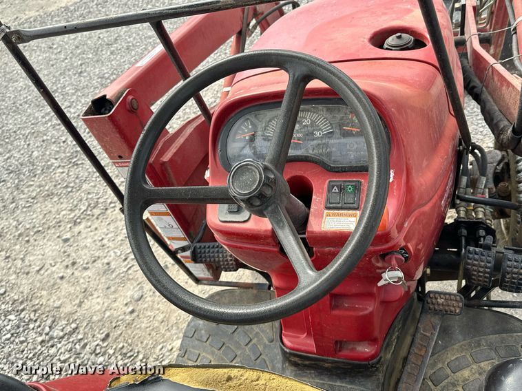 image for item OJ9490 Case IH DX33 tractor