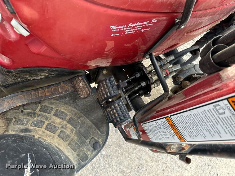 image for item OJ9490 Case IH DX33 tractor