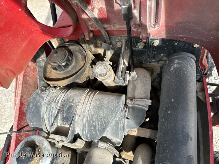 image for item OJ9490 Case IH DX33 tractor