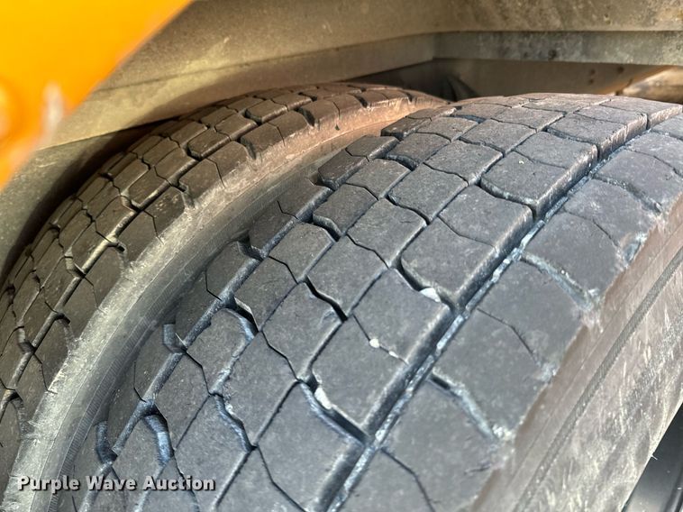 image for item OJ9537 2015 International CE school bus