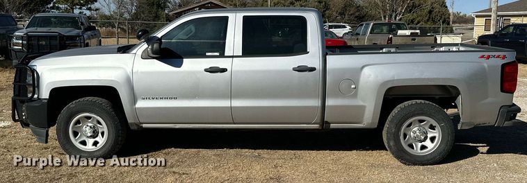 image for item OK9157 2018 Chevrolet  Silverado 1500 Crew Cab pickup truck