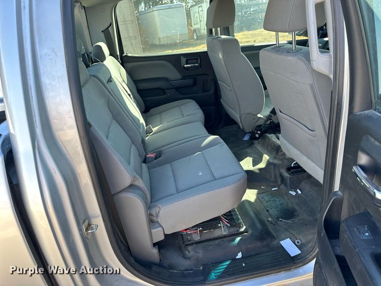 image for item OK9157 2018 Chevrolet  Silverado 1500 Crew Cab pickup truck