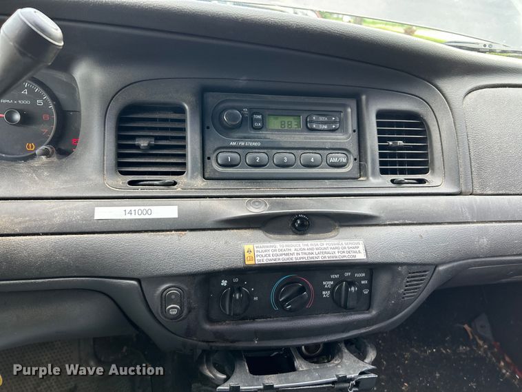 image for item OK9749 2008 Ford Crown Victoria Police Interceptor 