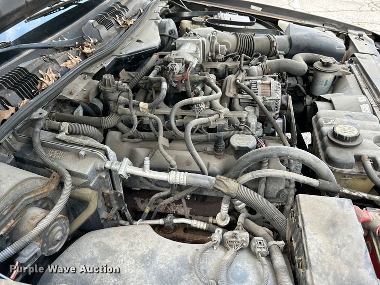 image for item OK9749 2008 Ford Crown Victoria Police Interceptor 