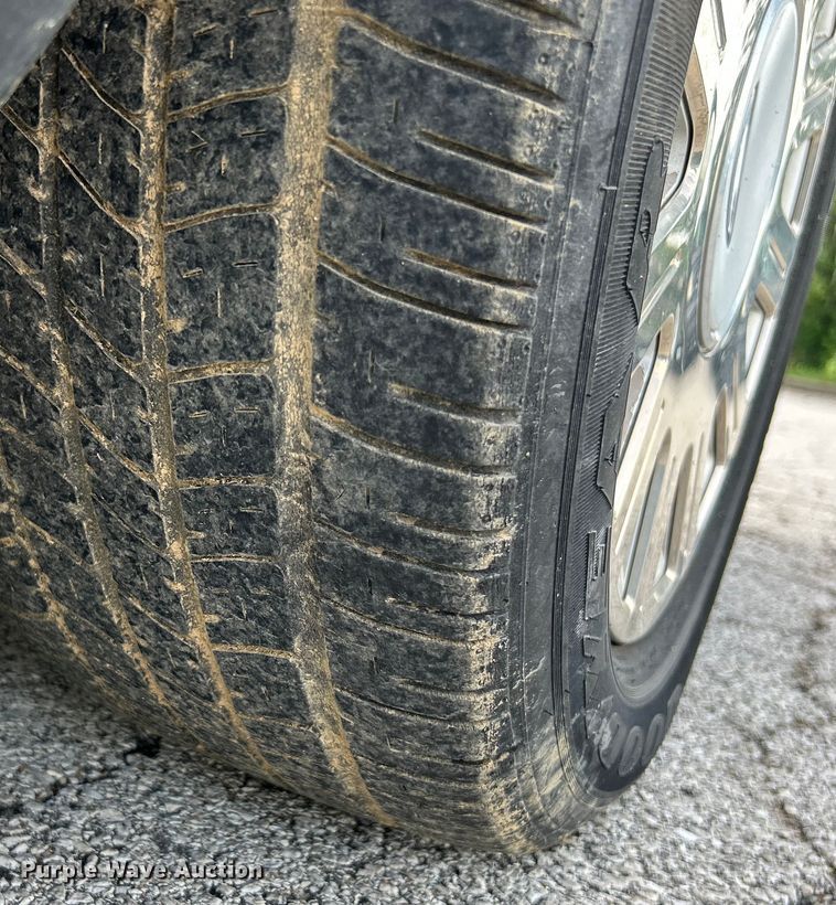 image for item OK9749 2008 Ford Crown Victoria Police Interceptor 