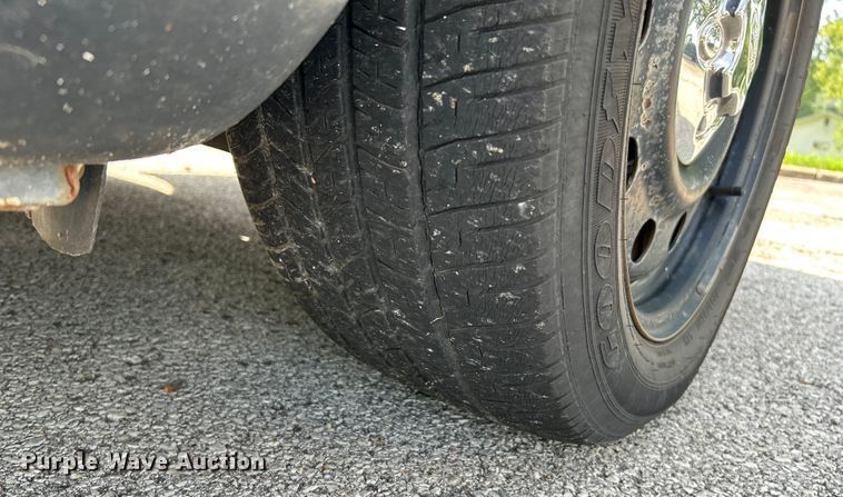 image for item OK9752 2009 Ford  Crown Victoria Police Interceptor 