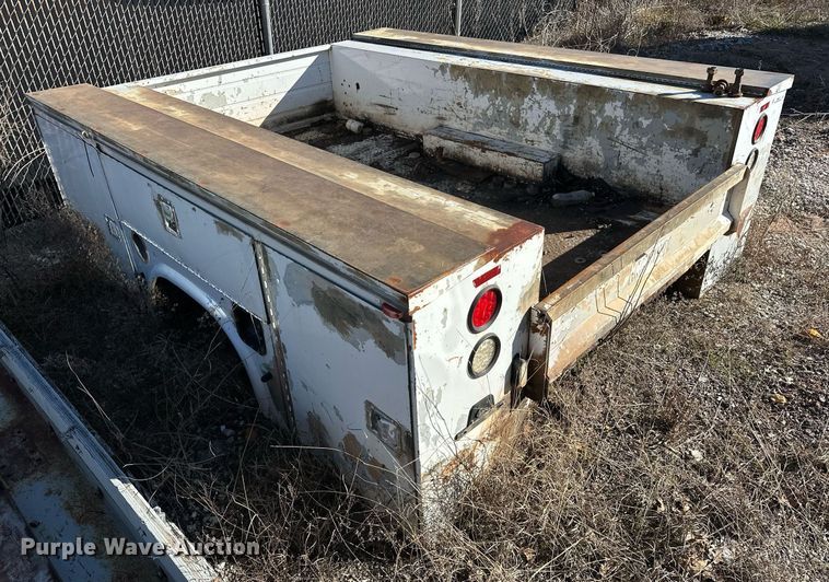 image for item OM9857 Knapheid  utility pickup truck bed