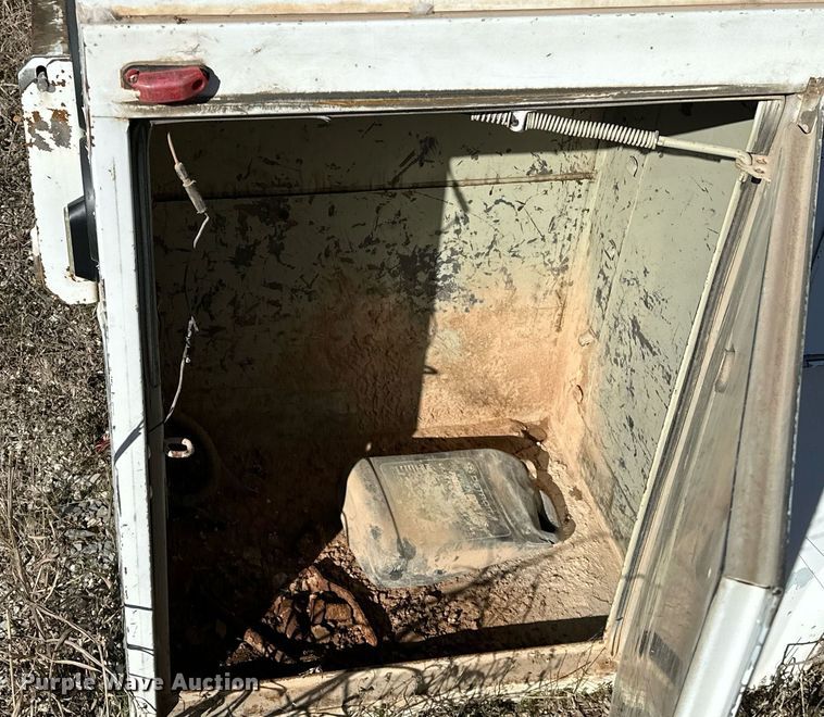 image for item OM9857 Knapheid  utility pickup truck bed