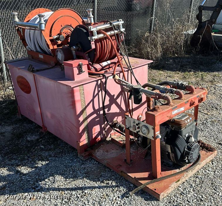 image for item OM9858 Firefighting equipment 