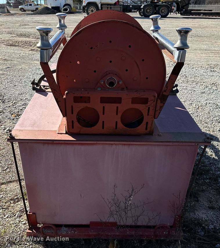 image for item OM9858 Firefighting equipment 