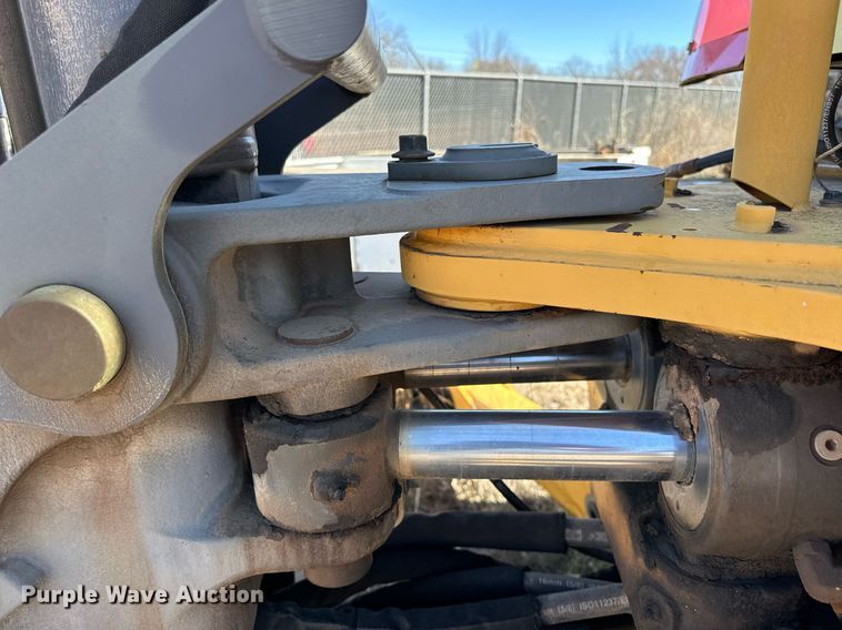 image for item OM9860 2007 Volvo  BL70 backhoe