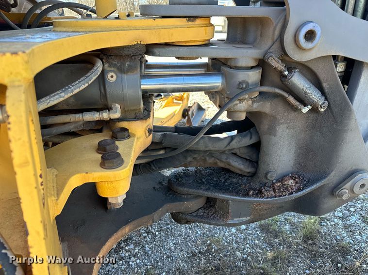 image for item OM9860 2007 Volvo  BL70 backhoe