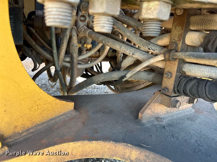 image for item OM9860 2007 Volvo  BL70 backhoe