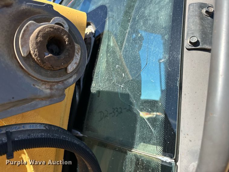 image for item OM9860 2007 Volvo  BL70 backhoe