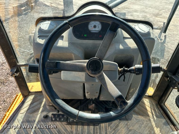 image for item OM9860 2007 Volvo  BL70 backhoe