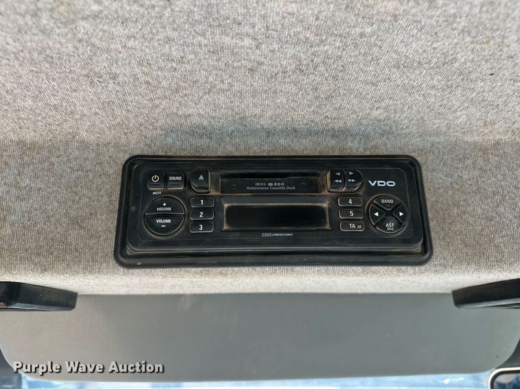 image for item OM9860 2007 Volvo  BL70 backhoe