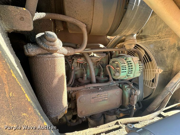 image for item OM9860 2007 Volvo  BL70 backhoe