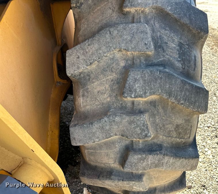image for item OM9860 2007 Volvo  BL70 backhoe