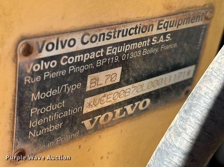 image for item OM9860 2007 Volvo  BL70 backhoe