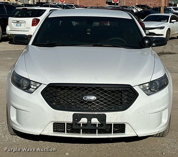 image for item OM9869 2017 Ford  Taurus Police Interceptor 