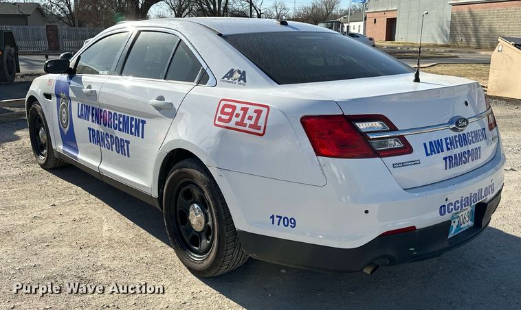 image for item OM9869 2017 Ford  Taurus Police Interceptor 