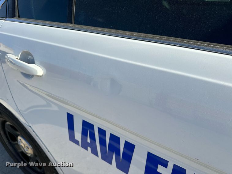 image for item OM9869 2017 Ford  Taurus Police Interceptor 