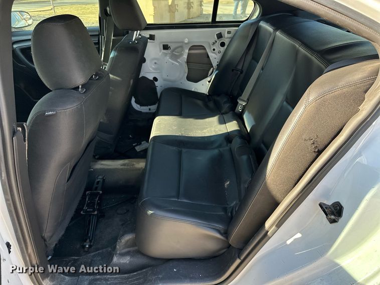 image for item OM9869 2017 Ford  Taurus Police Interceptor 