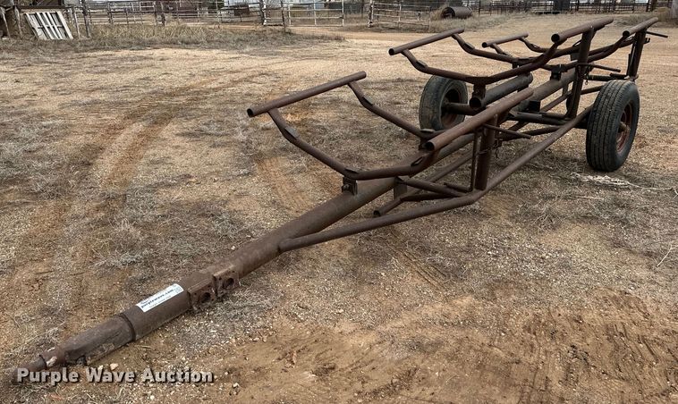 image for item DG4253 Hay bale trailer