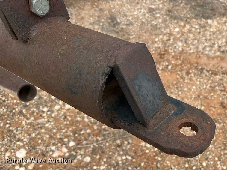 image for item DG4253 Hay bale trailer