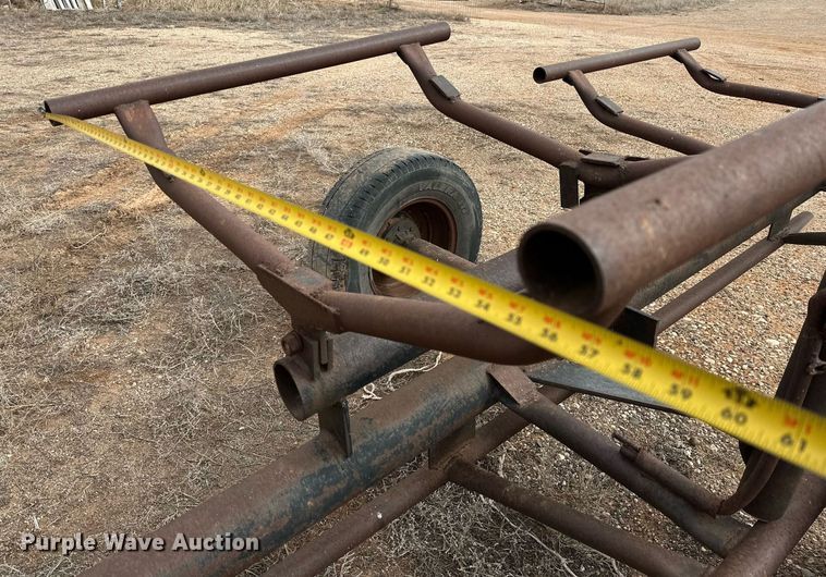 image for item DG4253 Hay bale trailer