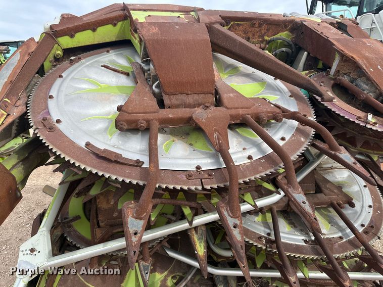 image for item DG4255 2013 Claas Orbis 750 rotary forage head