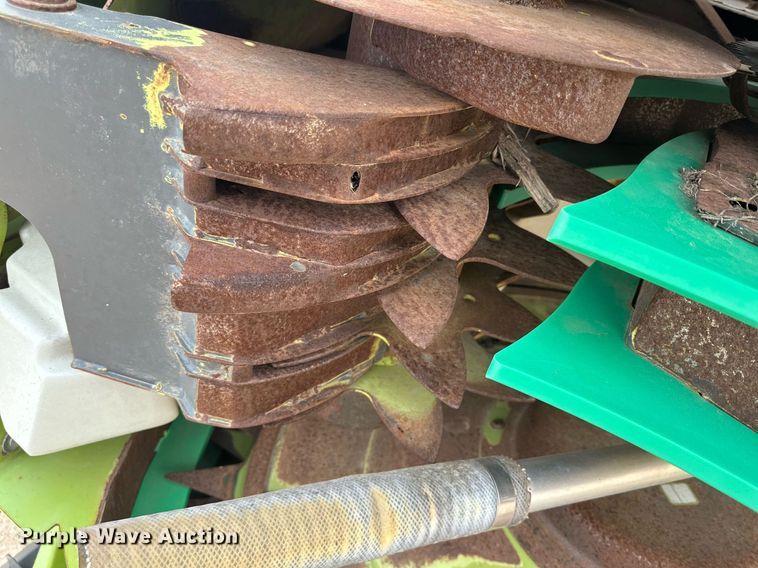 image for item DG4255 2013 Claas Orbis 750 rotary forage head