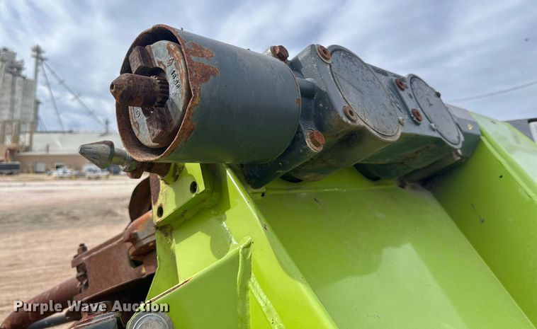 image for item DG4255 2013 Claas Orbis 750 rotary forage head