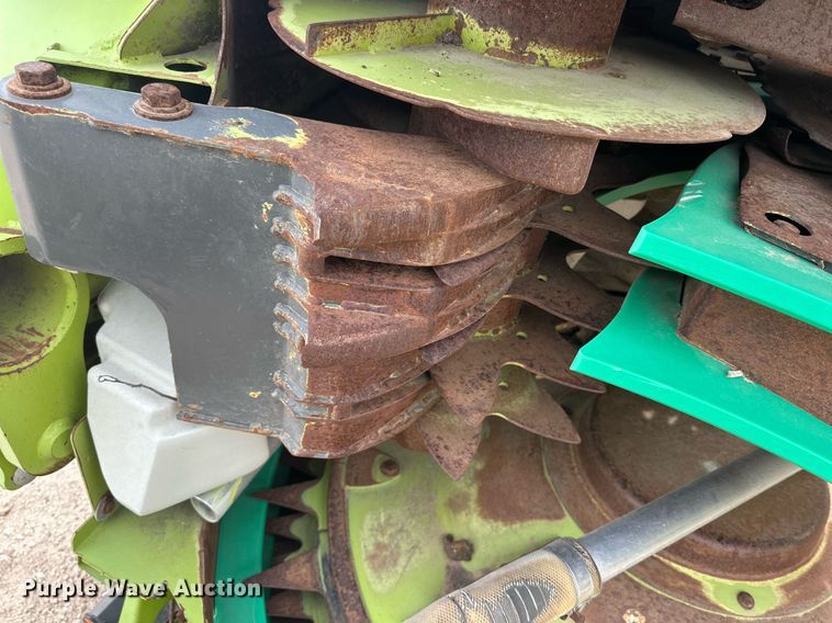 image for item DG4256 2013 Claas 750 Orbis rotary forage head