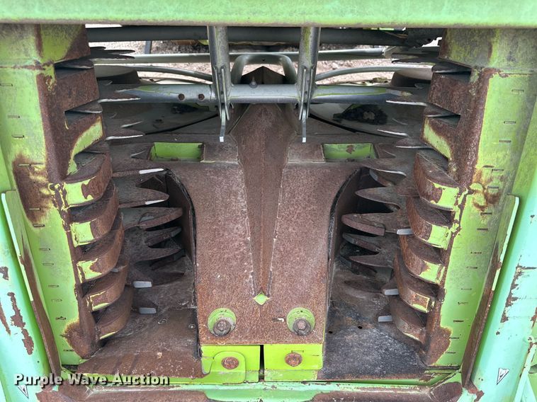 image for item DG4256 2013 Claas 750 Orbis rotary forage head