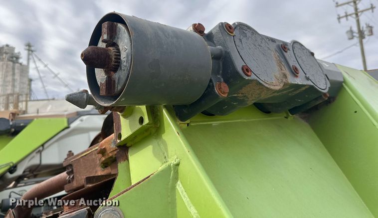 image for item DG4256 2013 Claas 750 Orbis rotary forage head