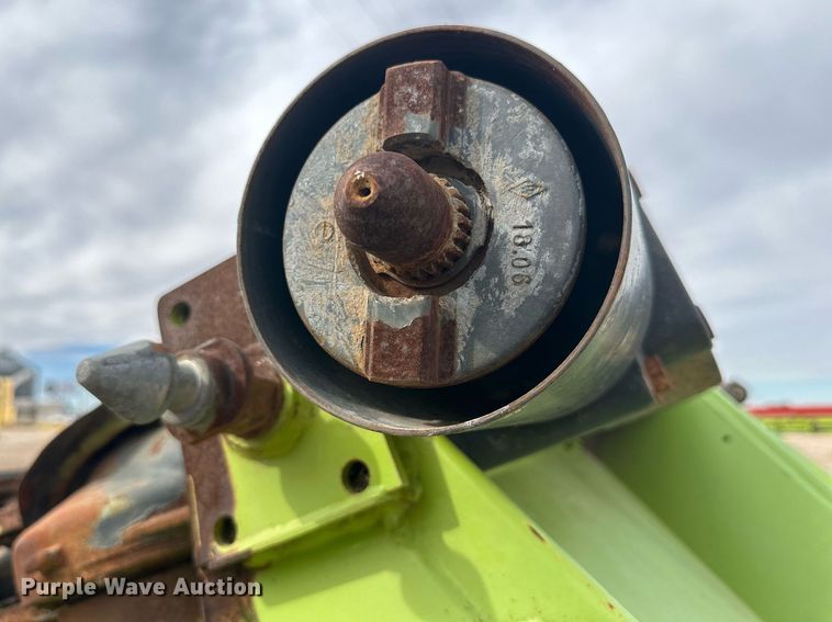 image for item DG4256 2013 Claas 750 Orbis rotary forage head