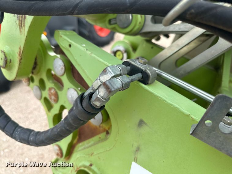 image for item DG4256 2013 Claas 750 Orbis rotary forage head