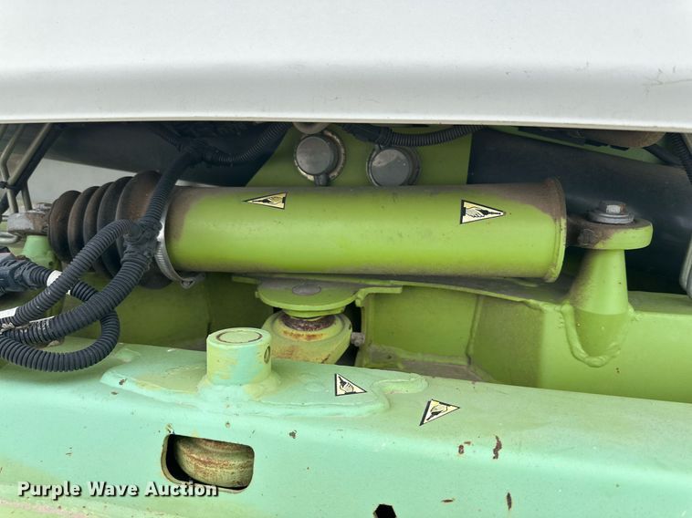 image for item DG4256 2013 Claas 750 Orbis rotary forage head