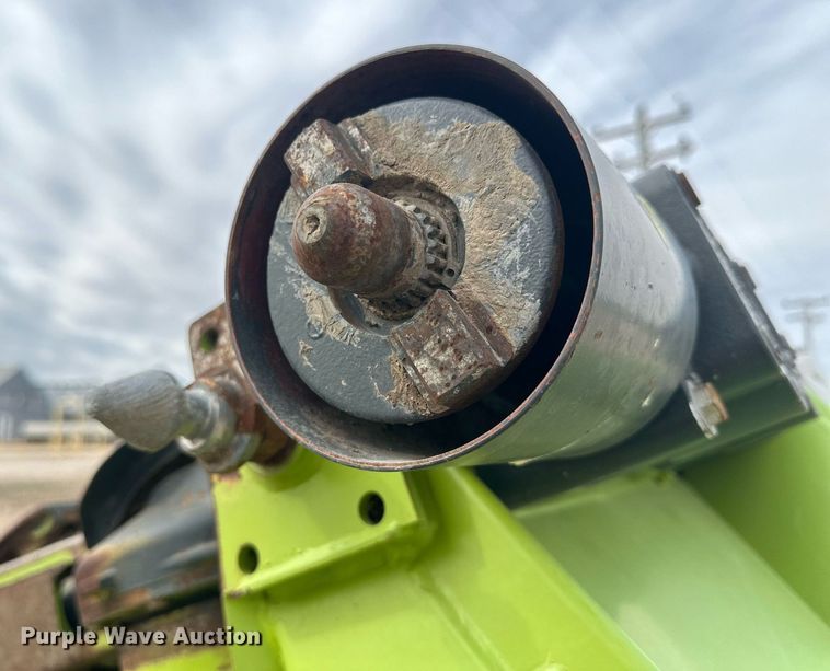 image for item DG4257 2015 Claas Orbis 750 rotary forage head