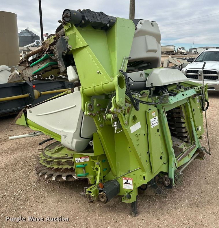 image for item DG4259 2015 Claas 750 rotary forage head