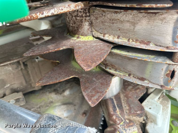 image for item DG4259 2015 Claas 750 rotary forage head