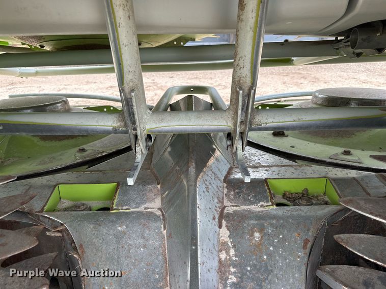 image for item DG4259 2015 Claas 750 rotary forage head